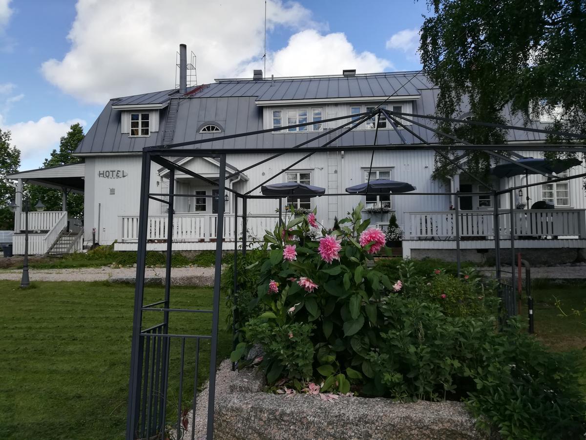 Hotelli Huiskankorpi Boutique Hotel Nivala Dış mekan fotoğraf